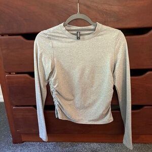 Vuori Long-sleeved Ruched Tee - M